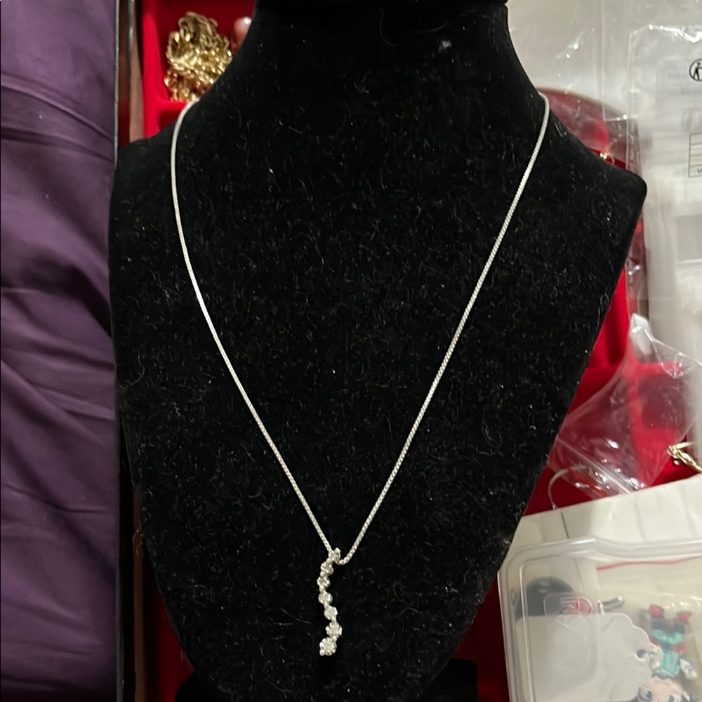 Silver Spiral Pendant Necklace